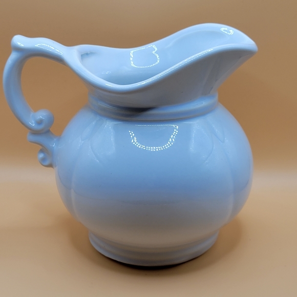 VTG McCoy Pottery Strawberry Pitcher - Picture 3 of 10